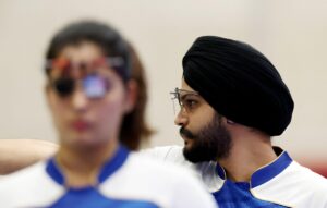 जानिए कौन है Paris Olympics 2024 में मनु के साथ ब्रॉन्ज जीतने वाले सरबजोत सिंह जानिए कौन है Paris Olympics 2024 में मनु के साथ ब्रॉन्ज जीतने वाले सरबजोत सिंह