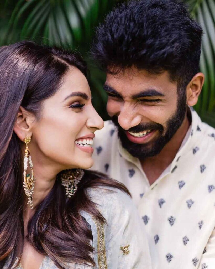 ऐसे 5 फेमस Cricketers जो Sports Anchors के प्यार में हुए घायल, देखें Photos  