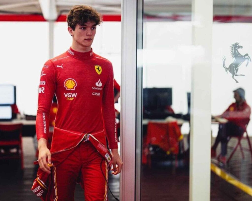 F2 से F1 में प्रमोट हुए Ollie Bearman, 2025 में होंगे Haas के रिजर्व ड्राइवर  
