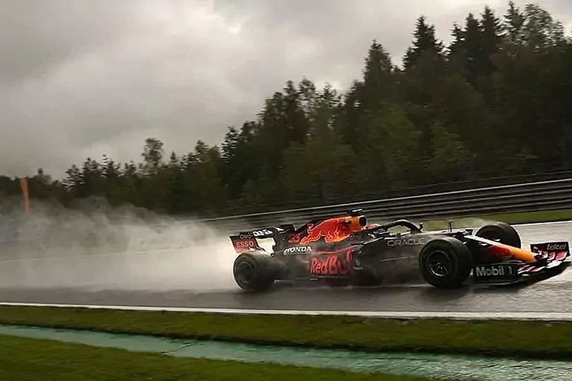 बारिश की वजह से फिर खतरें में है F1 Belgium GP 2024, जानिए Weather Prediction बारिश की वजह से फिर खतरें में है F1 Belgium GP 2024, जानिए Weather Prediction