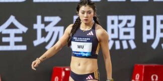 Beautiful Chinese Athelete Wu Yanni Set to Win Big at Hurdles  