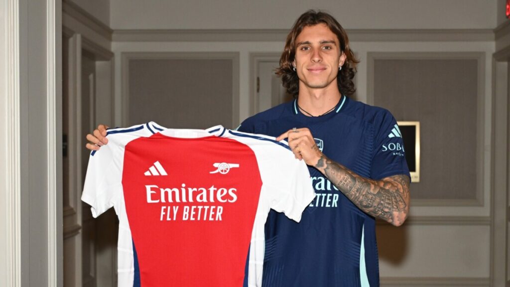 Arsenal Sign Italy Defender Riccardo Calafiori from Bologna Arsenal Sign Italy Defender Riccardo Calafiori from Bologna