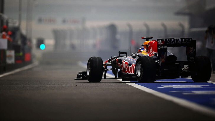 Red Bull ने उठा लिया बड़ा कदम, McLaren के लिए खतरे की घंटी, समझिए पूरा मामला  