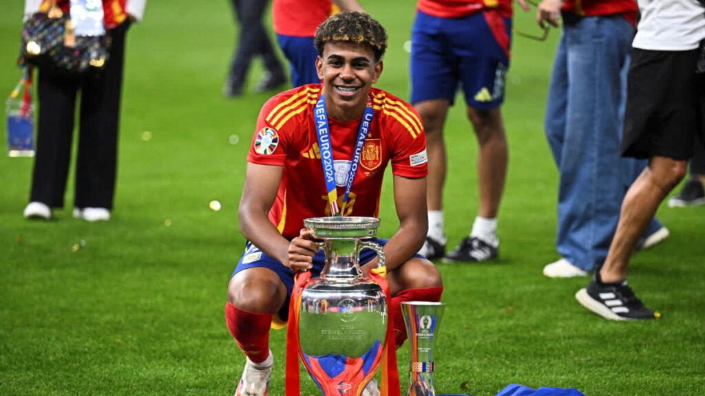 Spain's 17-Year-Old Lamine Yamal Wins Young Player of the Year  