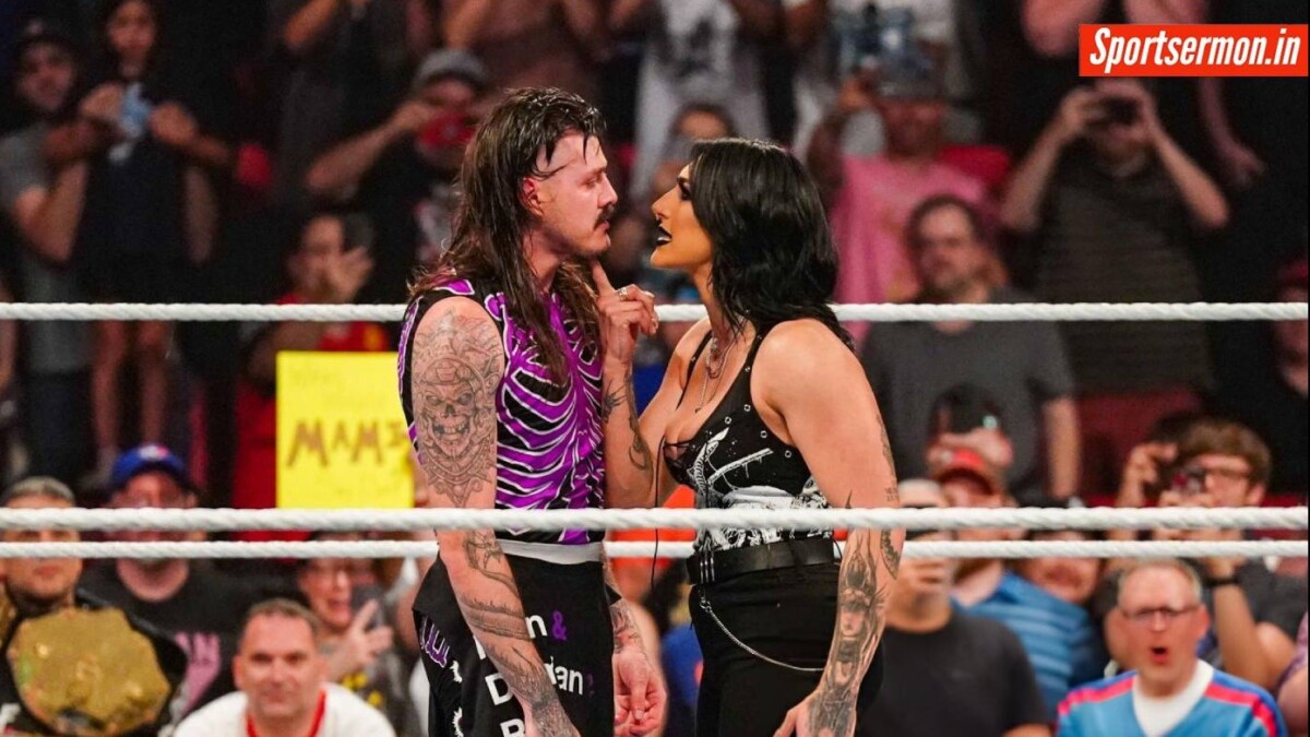 Rhea Ripley returns to WWE and confronts Dominik Mysterio on RAW  