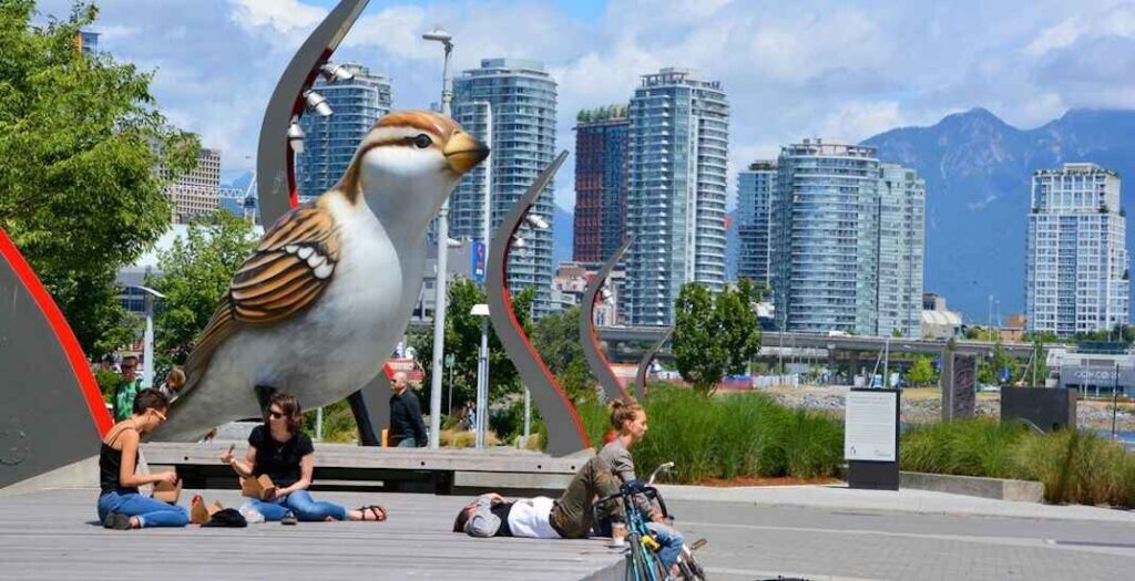 ओलंपिक खत्म होने के बाद क्या होता है अरबों के Olympic Village का हाल? जानिए  