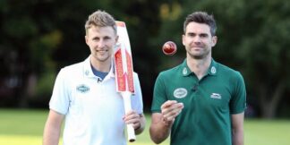 What is the record for the 10th wicket stand?  