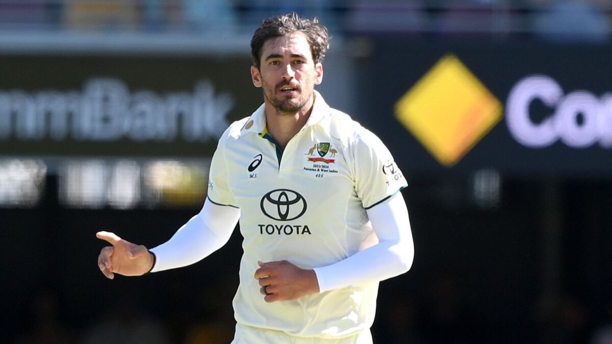 Mitchell Starc Says BGT on Par with the Ashes with 5 Test matches  