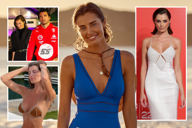 Carlos Sainz ने इस अंदाजा में गर्लफ्रेंड का मनाया जन्मदिन, देखें Video Carlos Sainz ने इस अंदाजा में गर्लफ्रेंड का मनाया जन्मदिन, देखें Video