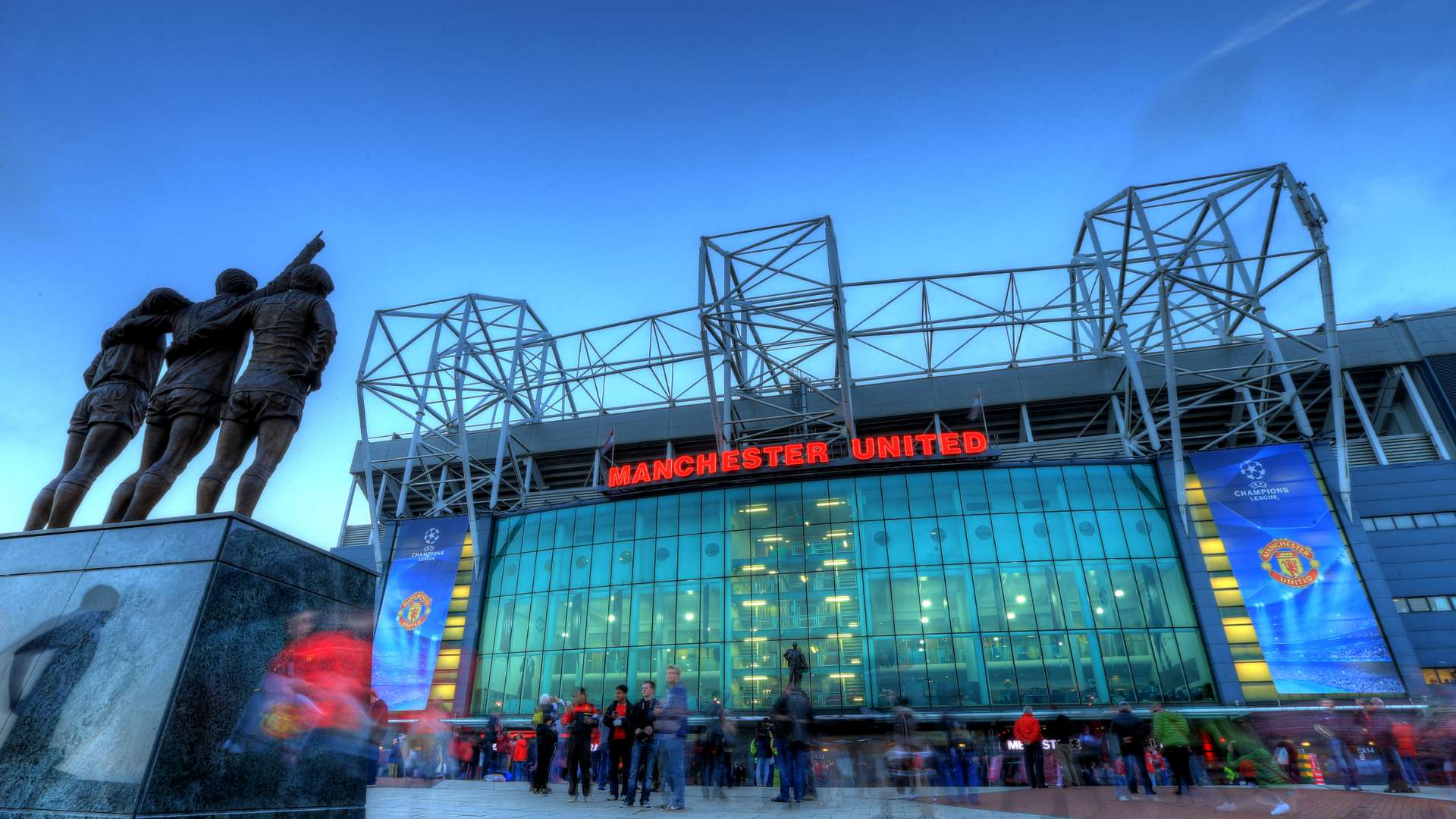 Man Utd to keep Old Trafford AND build new stadium  