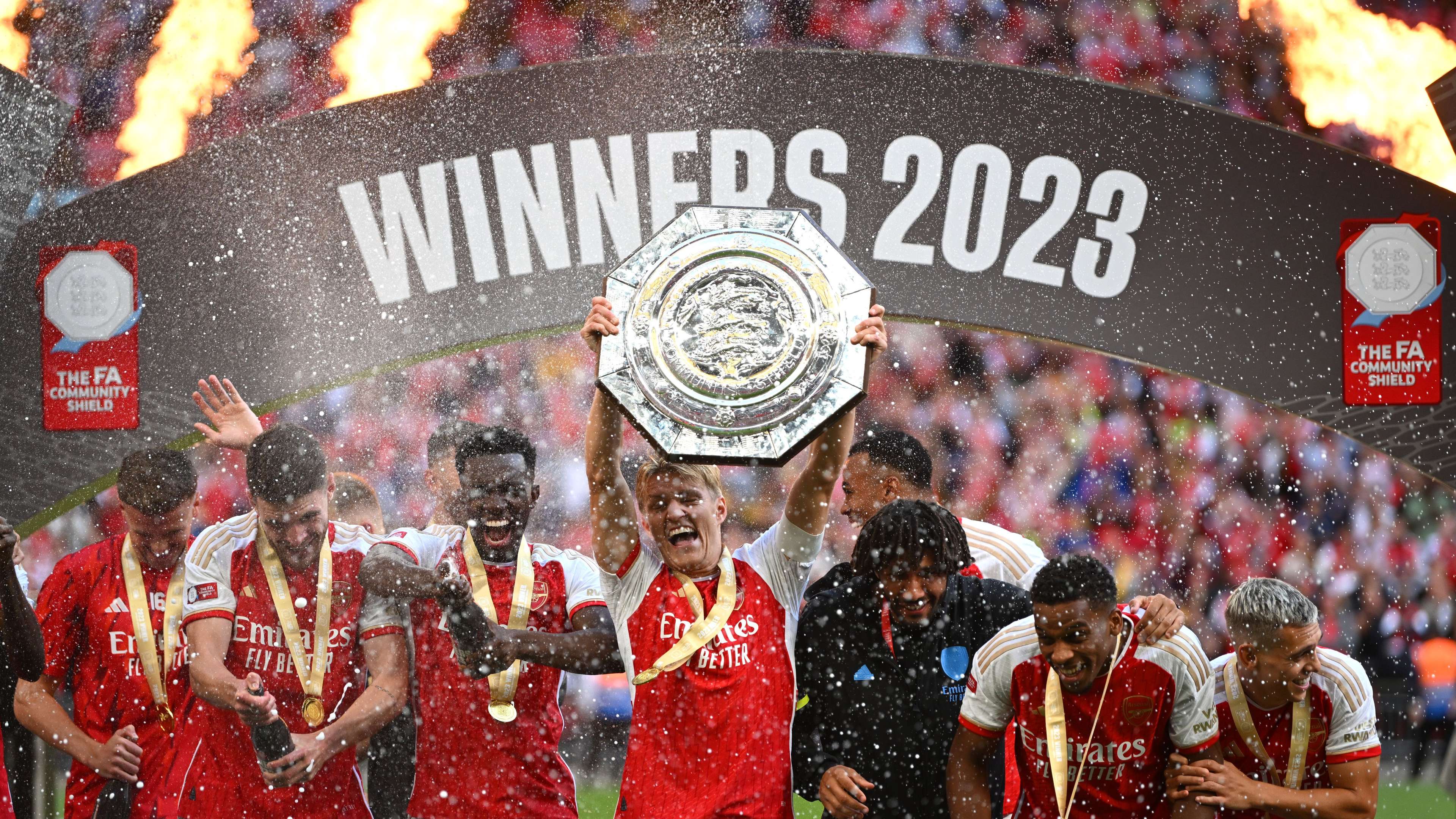 Is the Community Shield a major trophy?  
