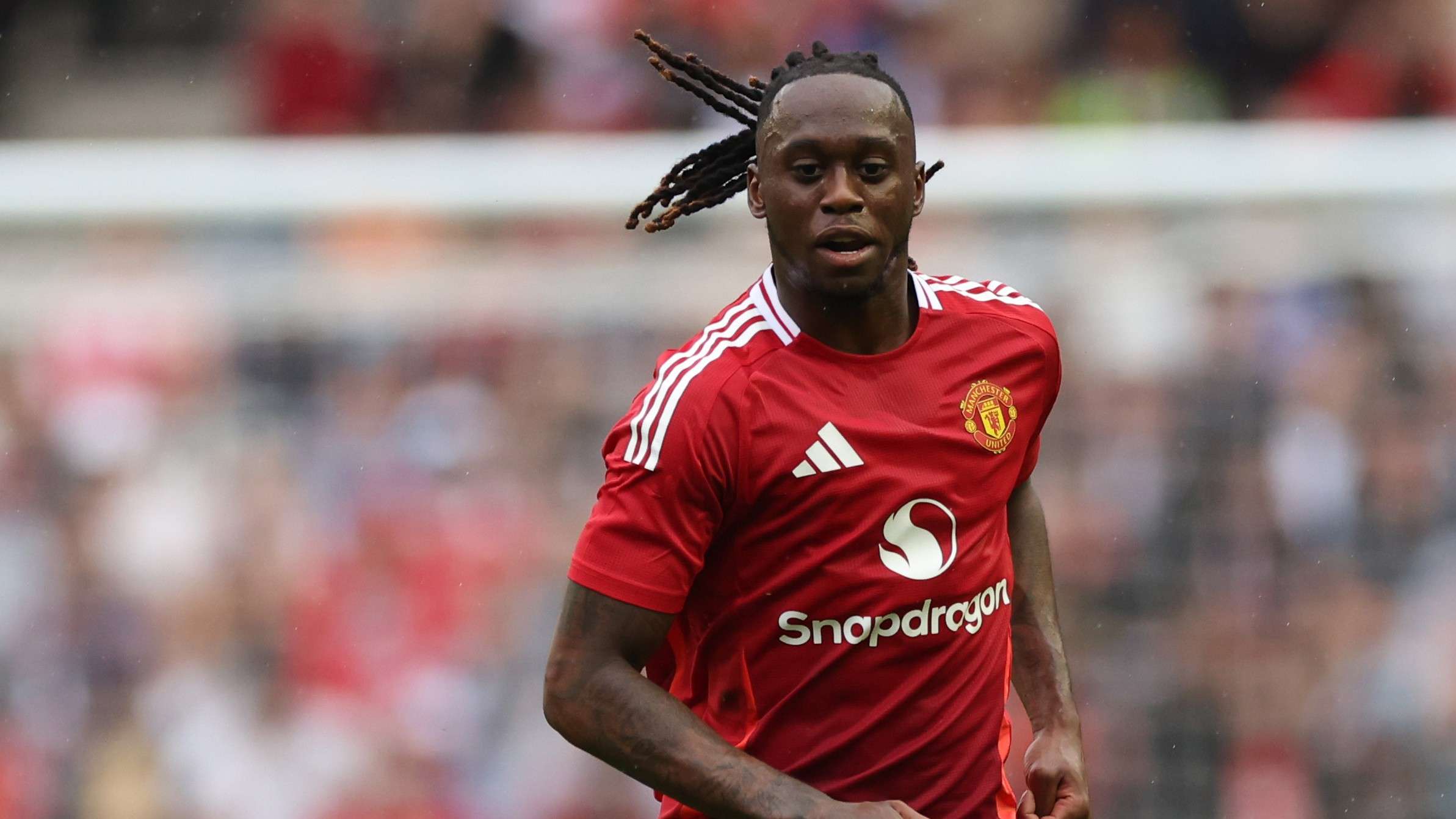 Wan-Bissaka fires Man Utd parting shot after sealing £15m West Ham move  