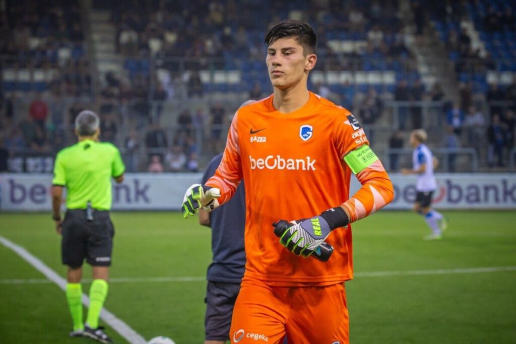 Official: Chelsea agree €20m deal to sign Mike Penders from Genk Official: Chelsea agree €20m deal to sign Mike Penders from Genk