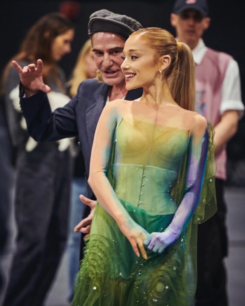 पेरिस ओलंपिक में जिसने फैशन से मचाया कहर, उसकी खूबसूरती देख जाएंगे फिसल पेरिस ओलंपिक में जिसने फैशन से मचाया कहर, उसकी खूबसूरती देख जाएंगे फिसल