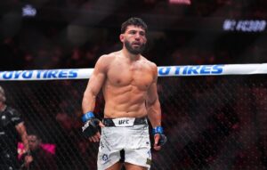 "He just speaks"- Islam Makhachev takes a dig at rival Arman Tsarukyan "He just speaks"- Islam Makhachev takes a dig at rival Arman Tsarukyan