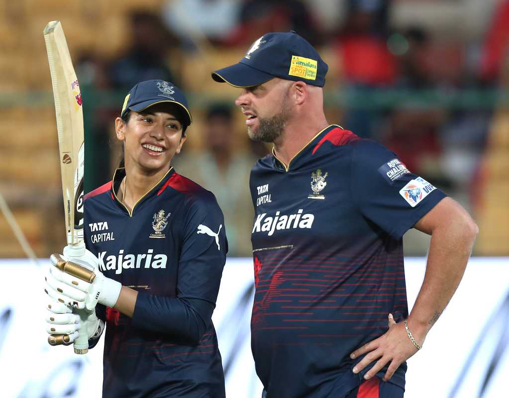 Smriti Mandhana signs pre-draft overseas contract with Adelaide Strikers  