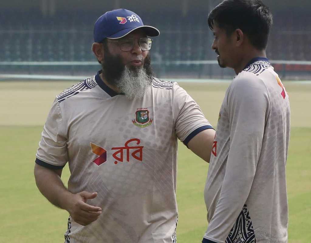 Mushtaq Ahmed lauds PCB for smooth handling of Bangladesh's advance arrival  