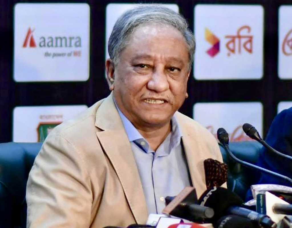 BCB walking on thin ice amidst political turmoil  