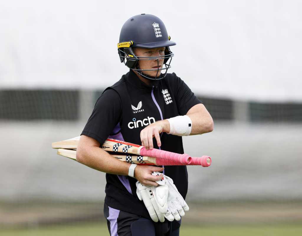 Depleted England out to improve WTC standing  