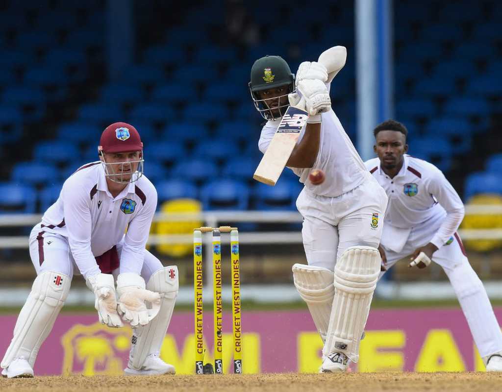Bavuma, de Zorzi prop up South Africa on Day 2  