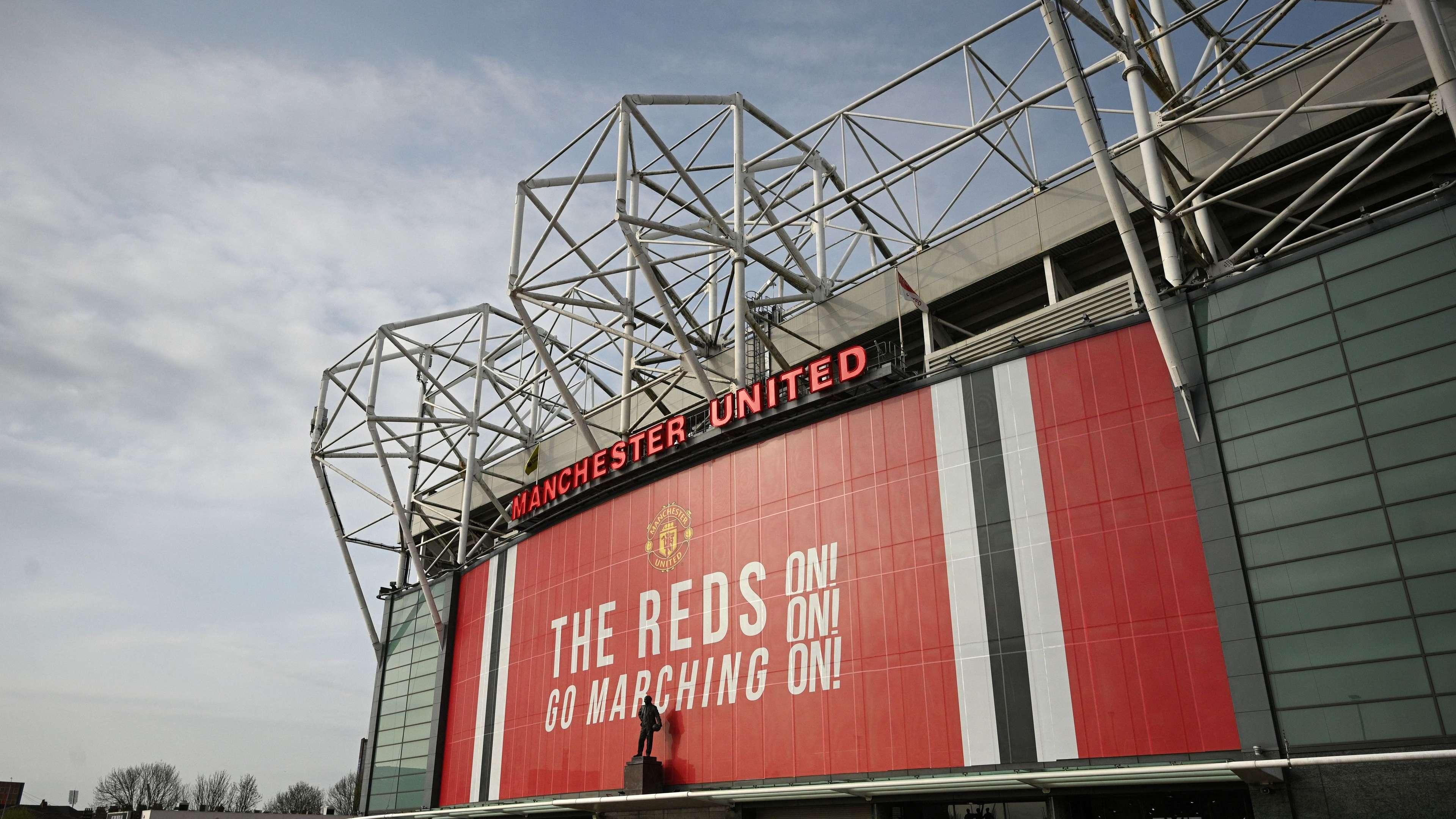 Man Utd say new 100,000-seater stadium a £7bn boost to UK economy  