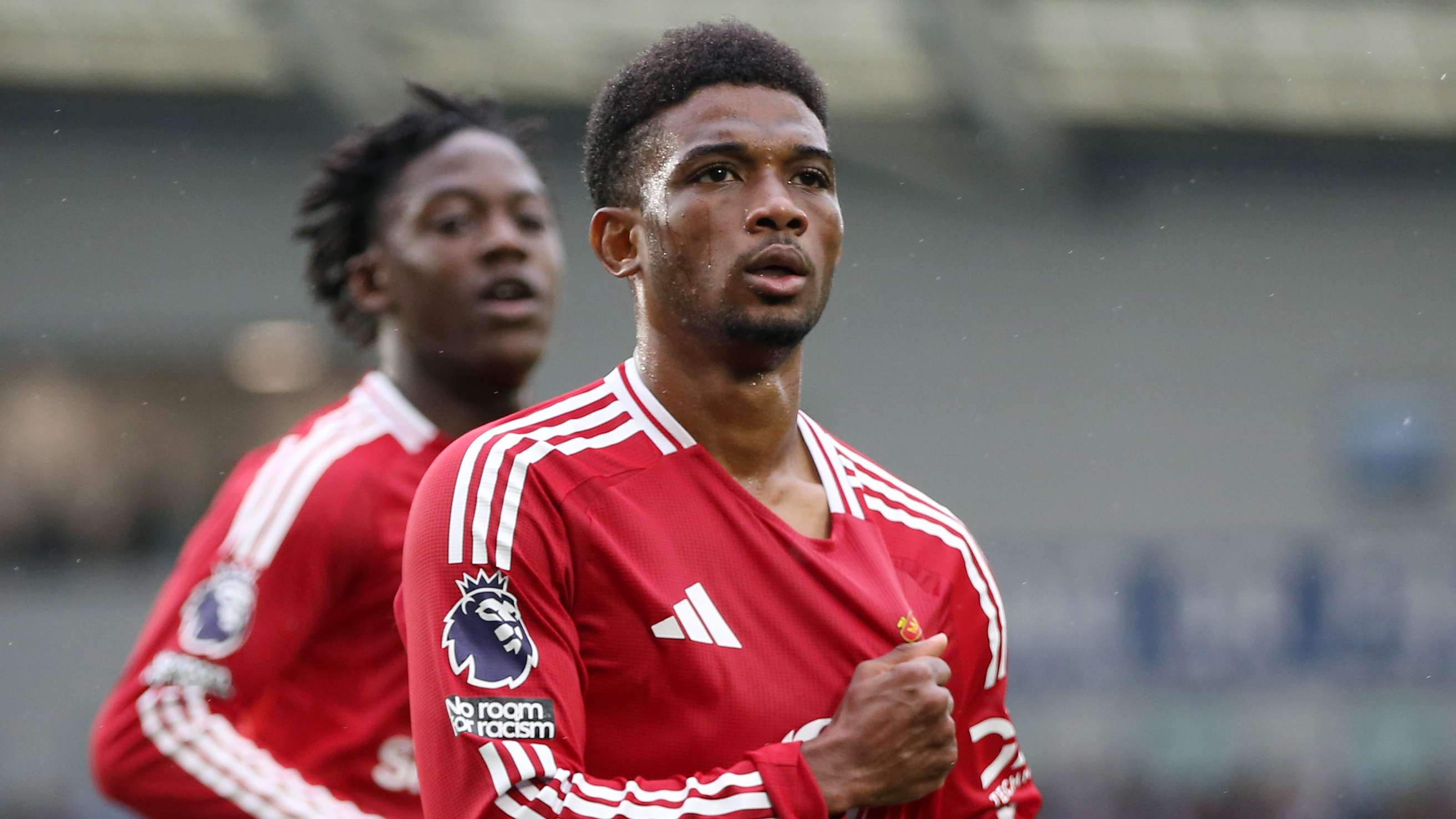 Amad pays tribute to loyal Old Trafford supporters  