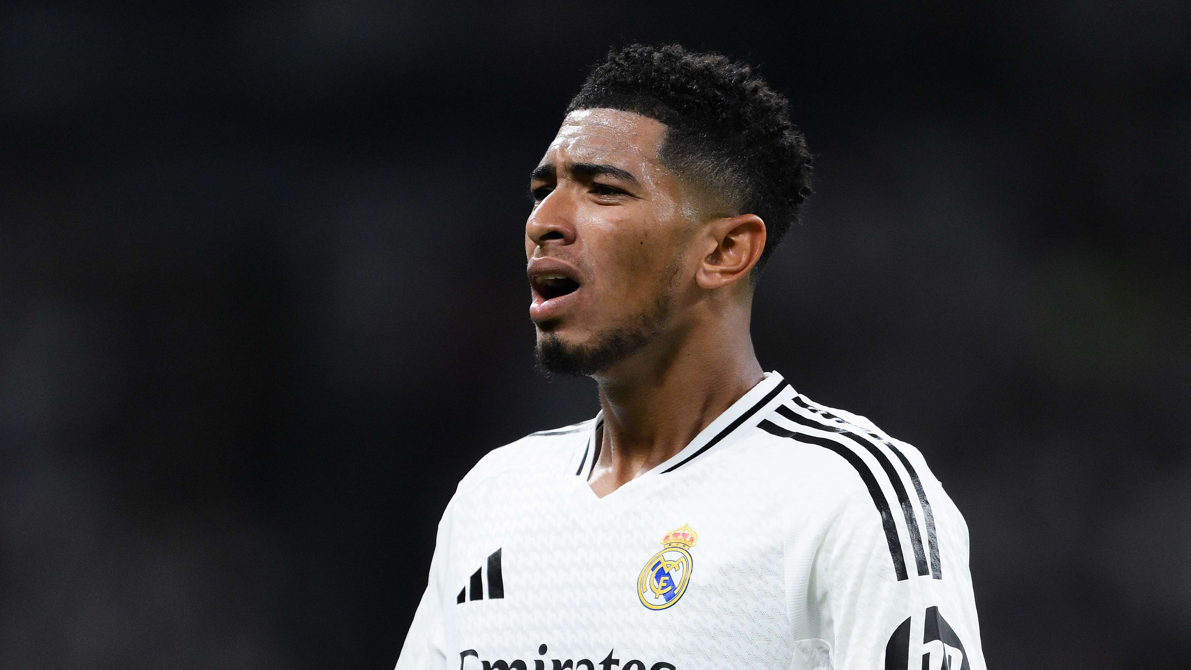 'Piece of s***' - Bellingham caught launching rant at referee  