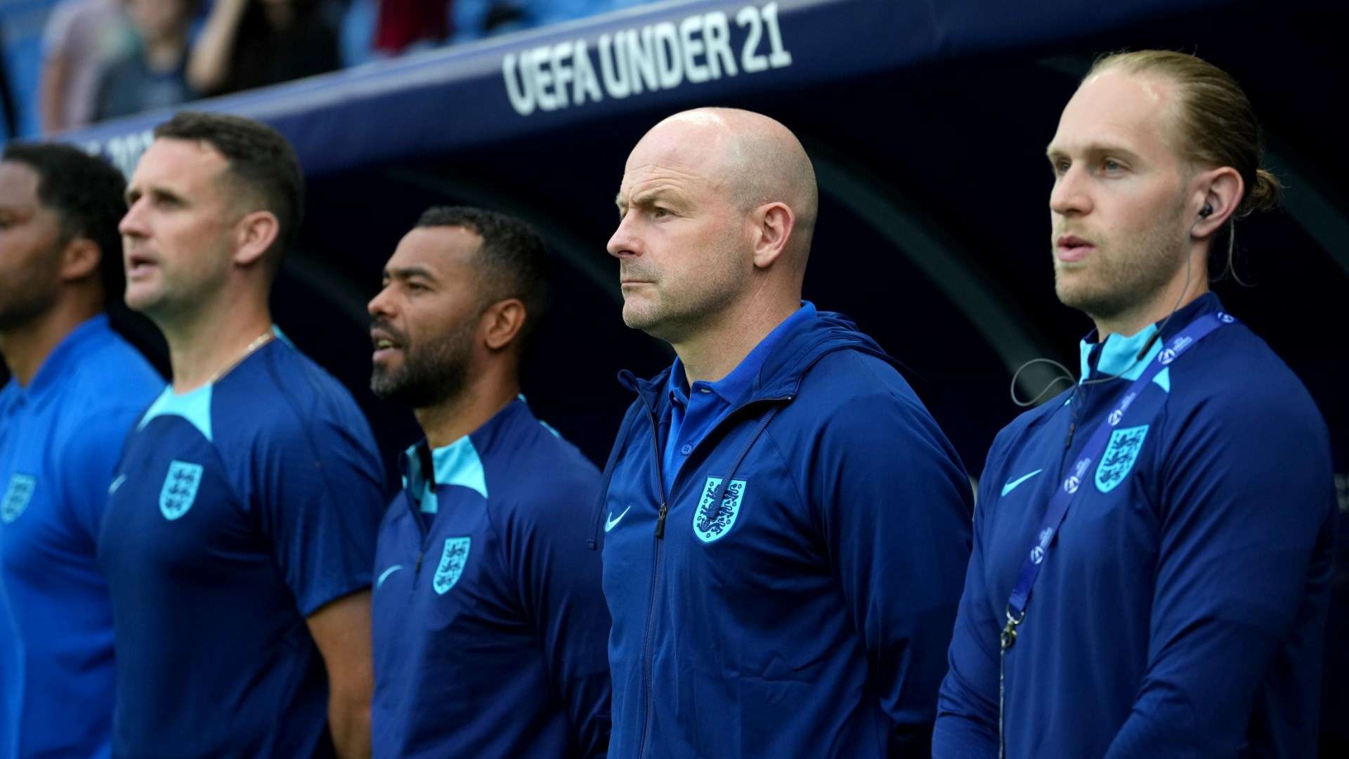 FA told to sack Carsley after national anthem admission  