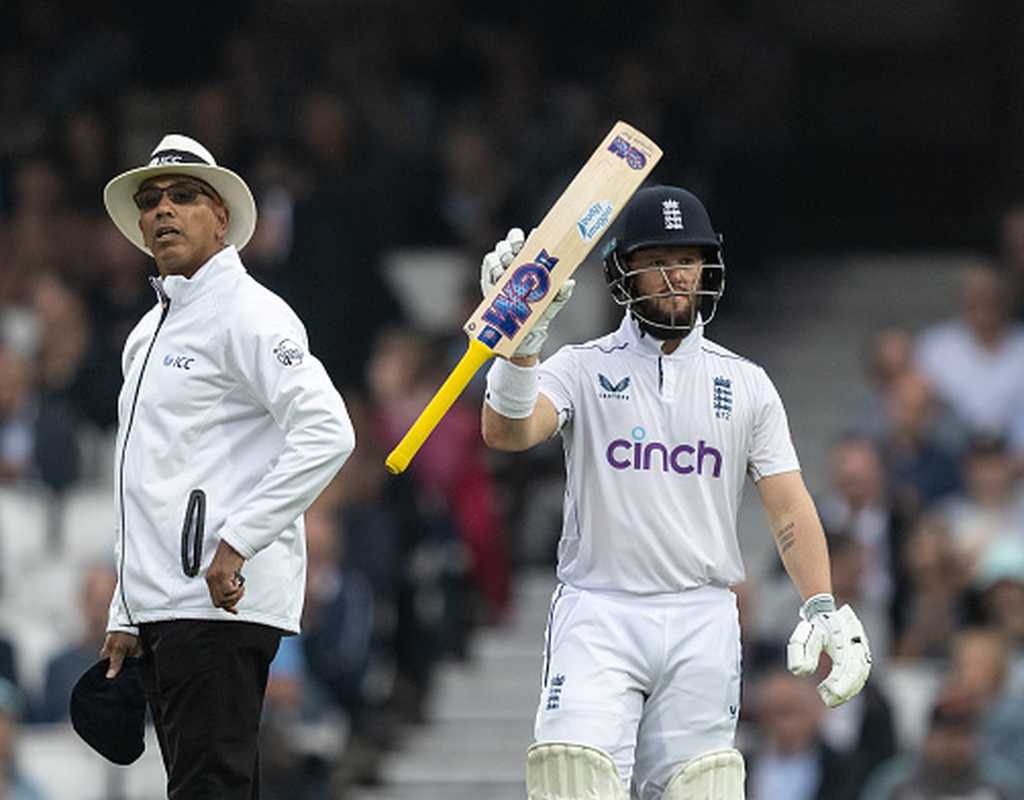 England off to racy start on rain-marred morning  