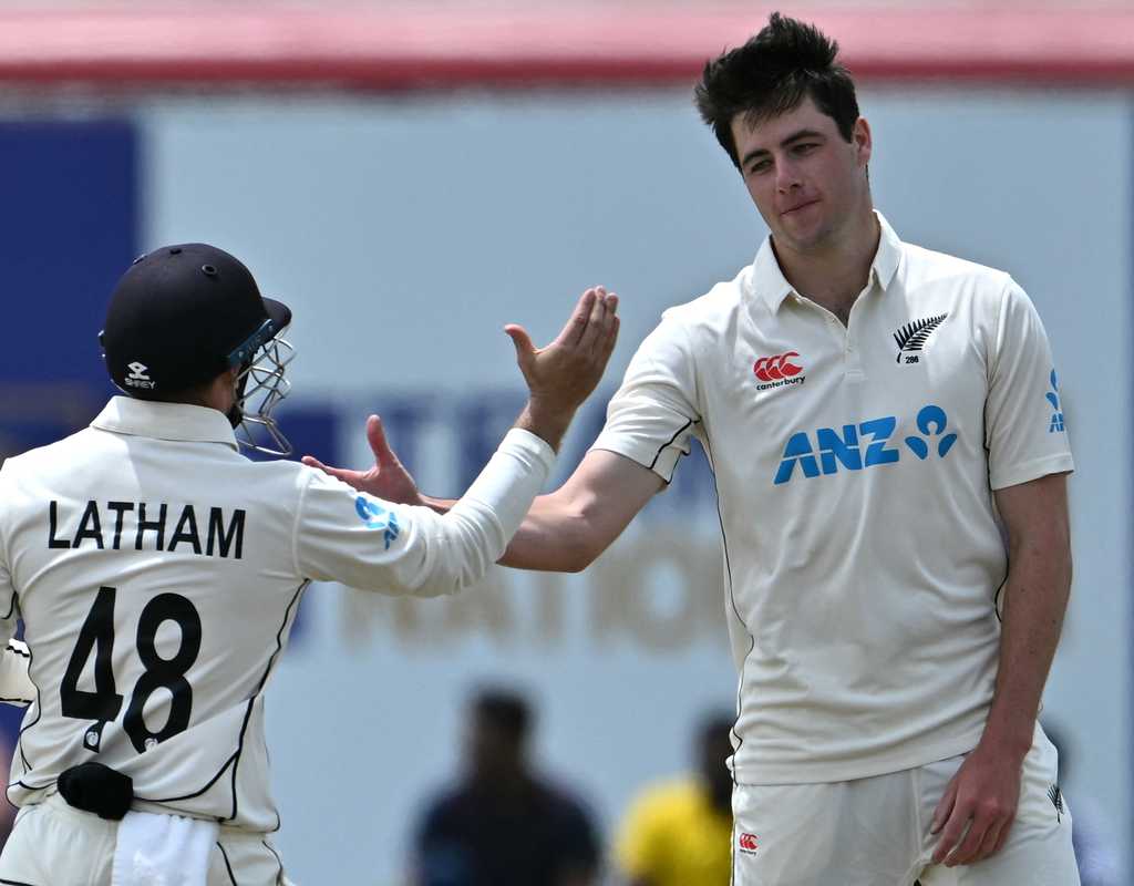 O'Rourke fifer bundles out Sri Lanka in rain-curtailed session  