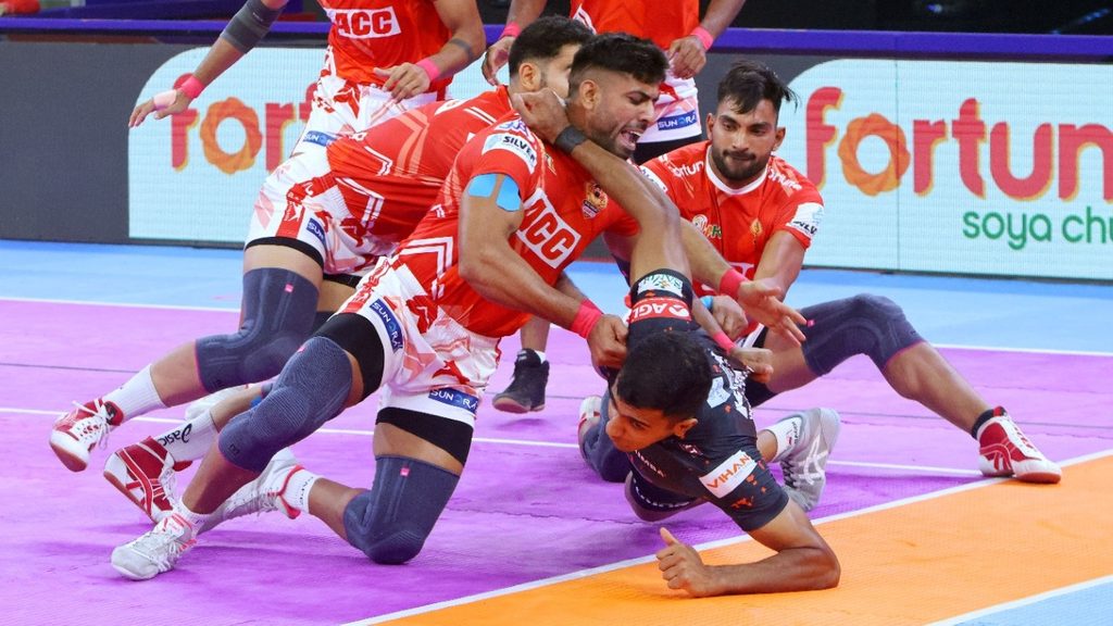 UP Yoddhas face off against Gujarat Giants in Match 20 of PKL Season 11  