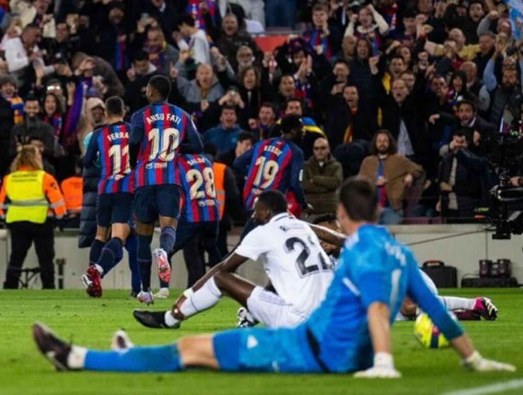 El Clasico Preview: How Can Barcelona Surpass Real Madrid This Season  