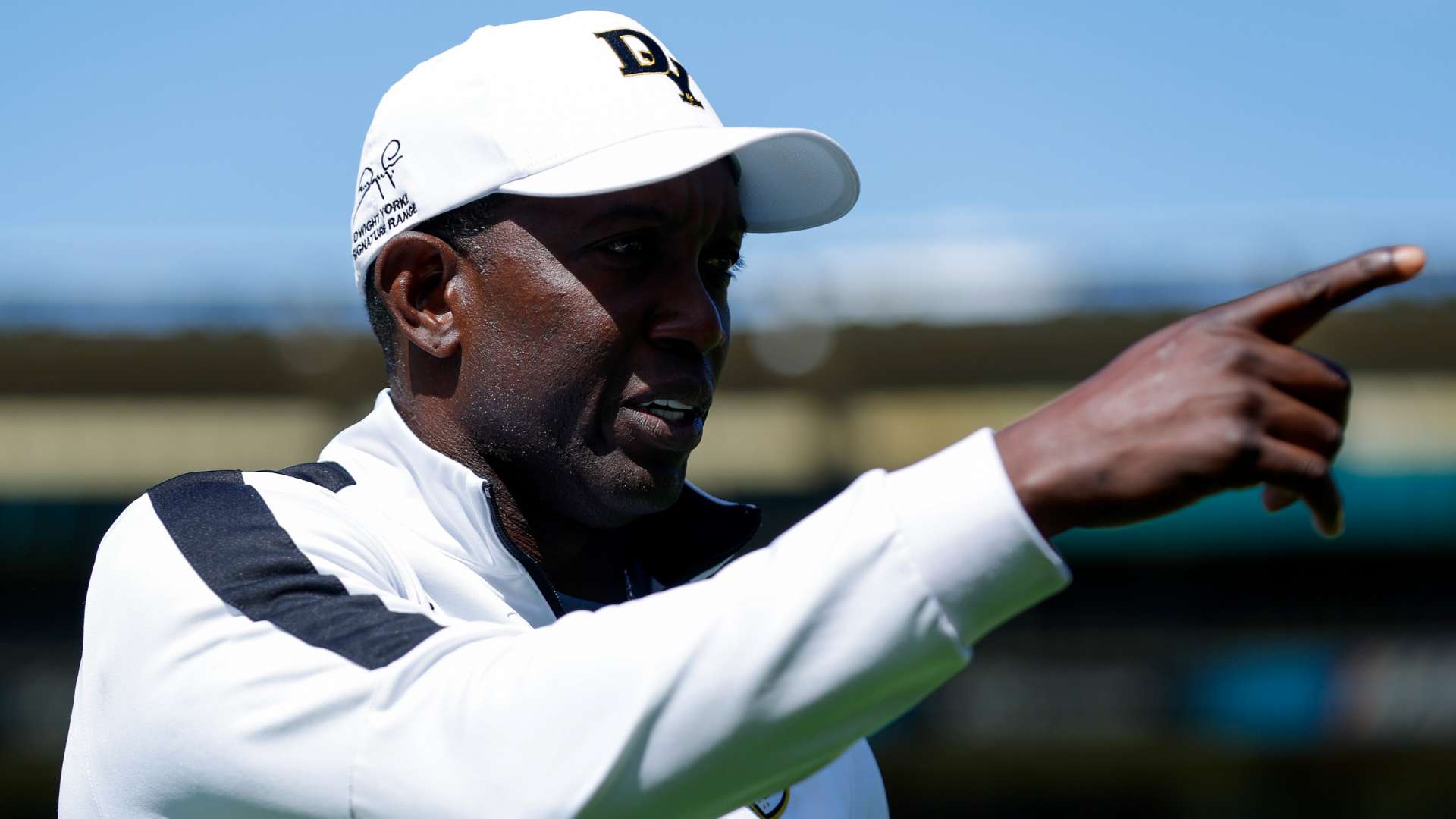 Transfer ban for club Man Utd legend said is ‘run by muppets’  