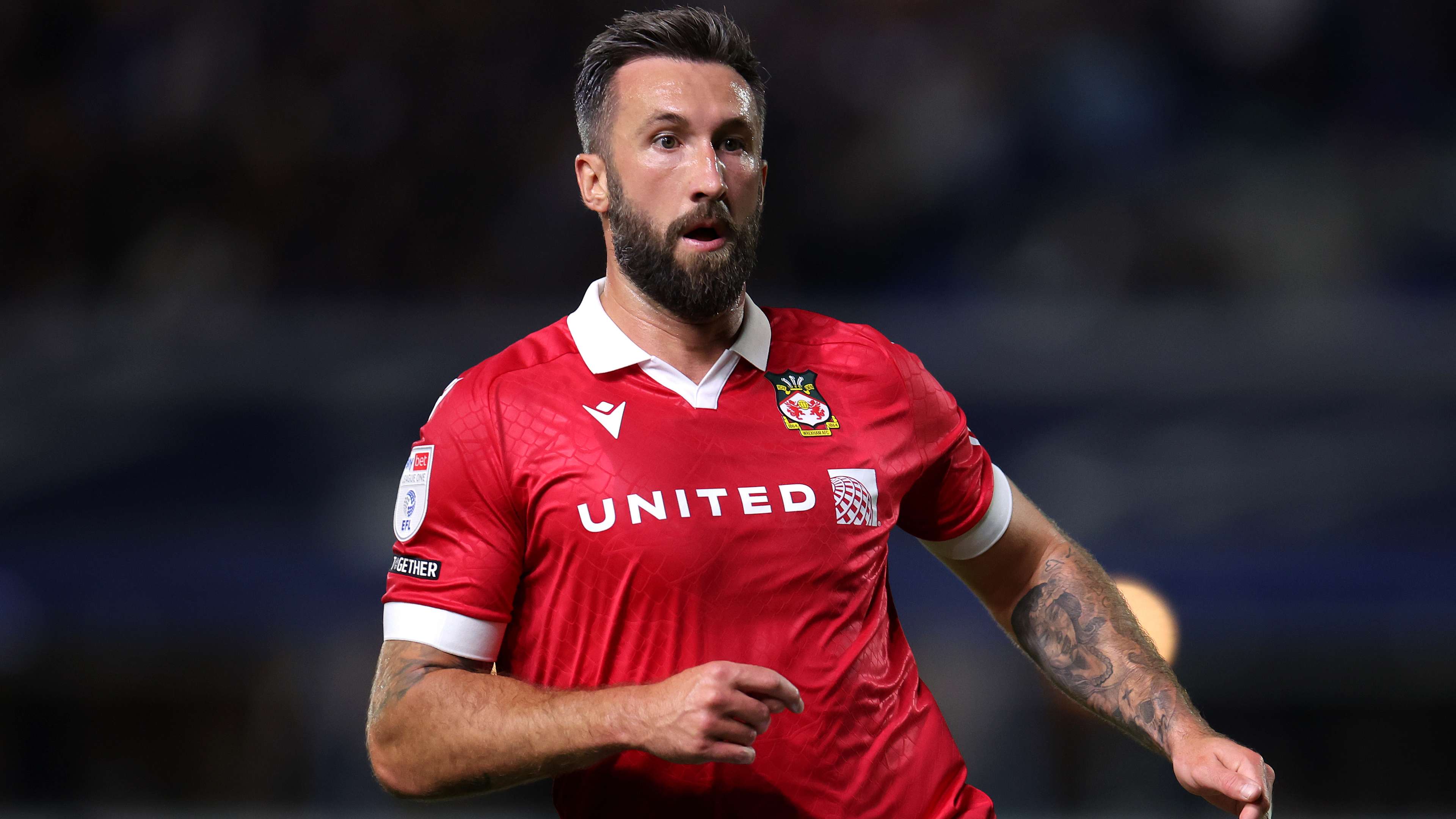 Reynolds & McElhenney avoid Wrexham free agent nightmare  