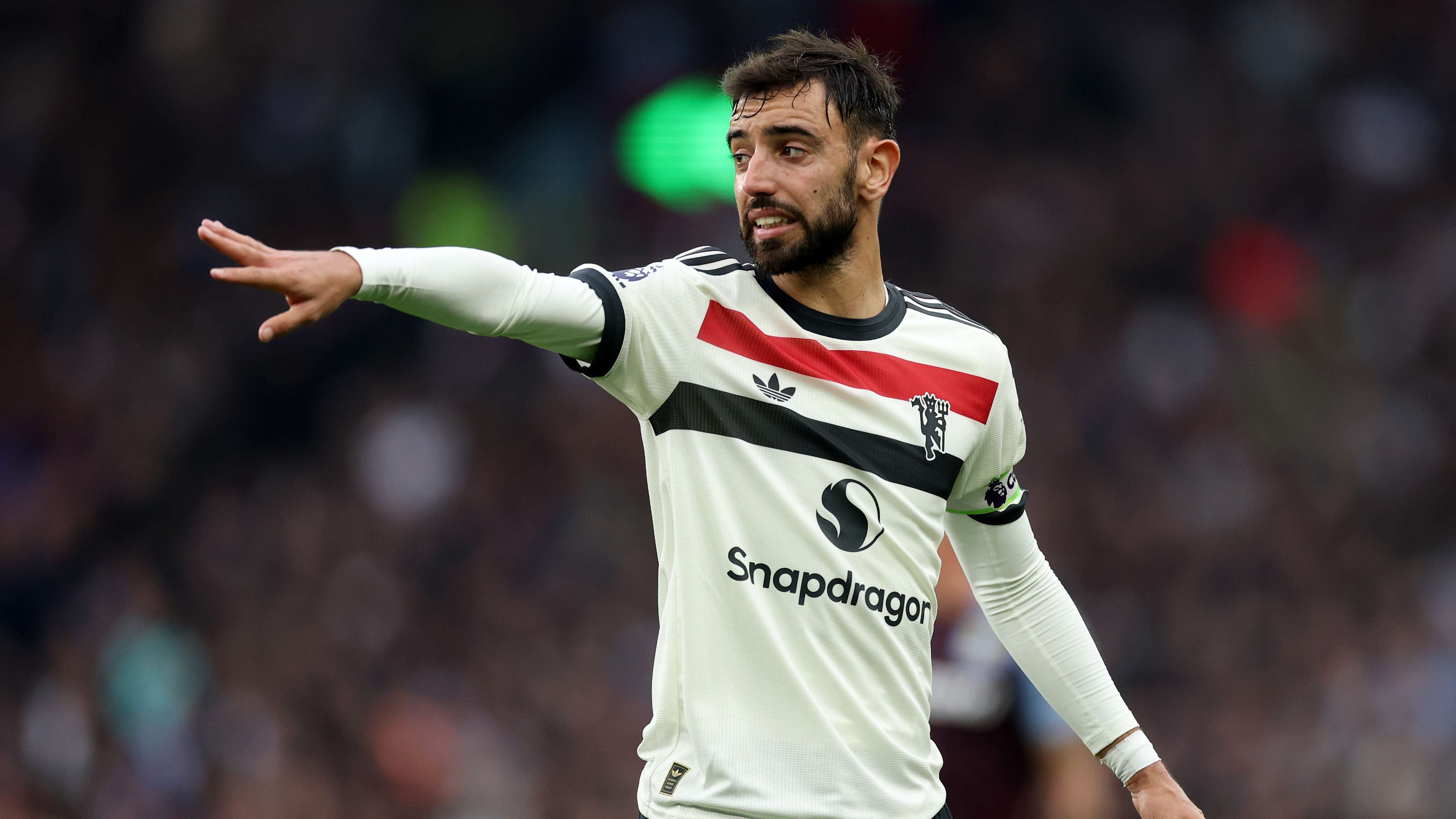 Man Utd used Sky Sports pundits to overturn Fernandes' red card  