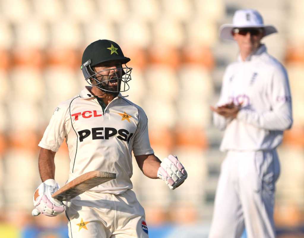 Kamran Ghulam's debut ton keeps England at bay  