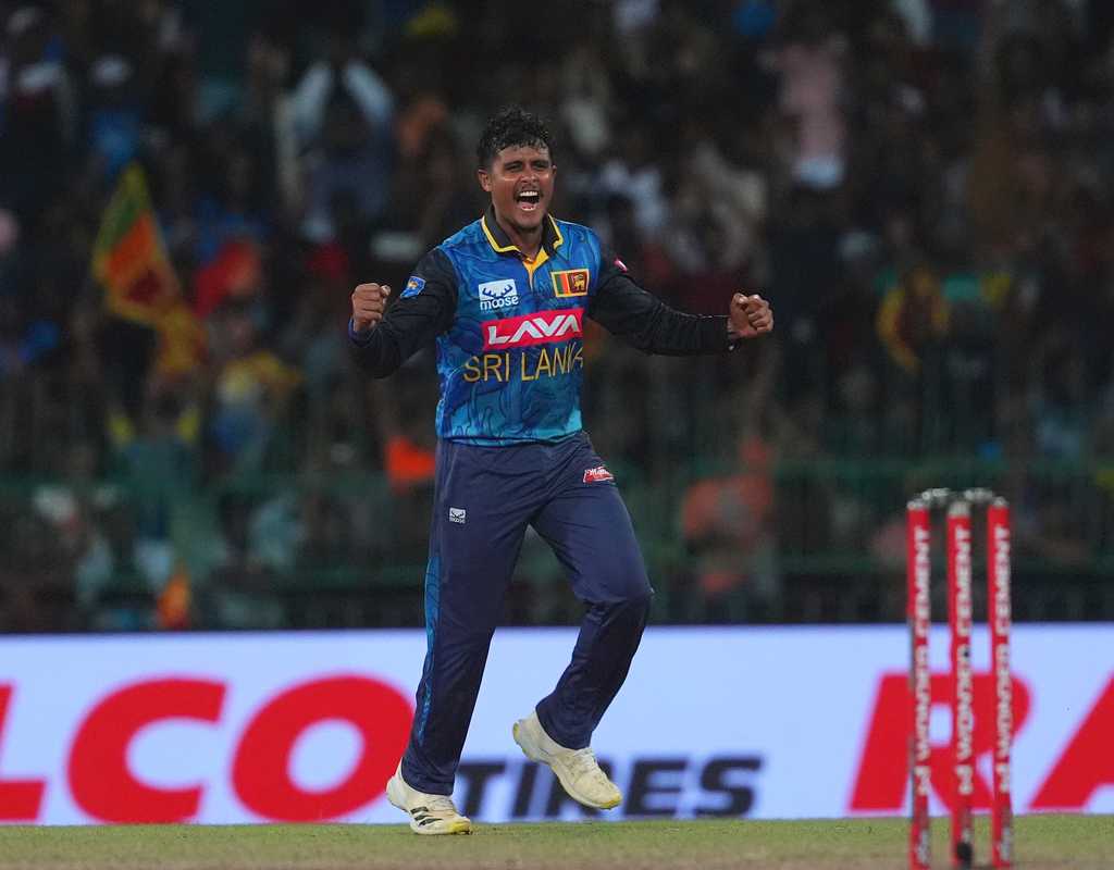 Rajapaksa, Vandersay return to Sri Lanka's T20I squad  
