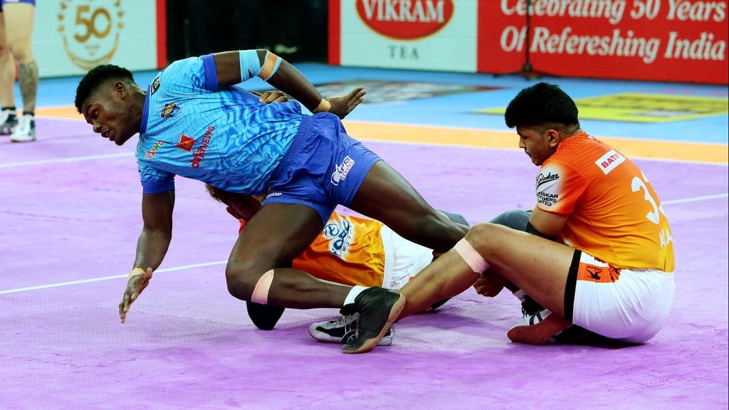 Puneri Paltan clash against Bengal Warriorz in Match 73 of PKL Season 11  
