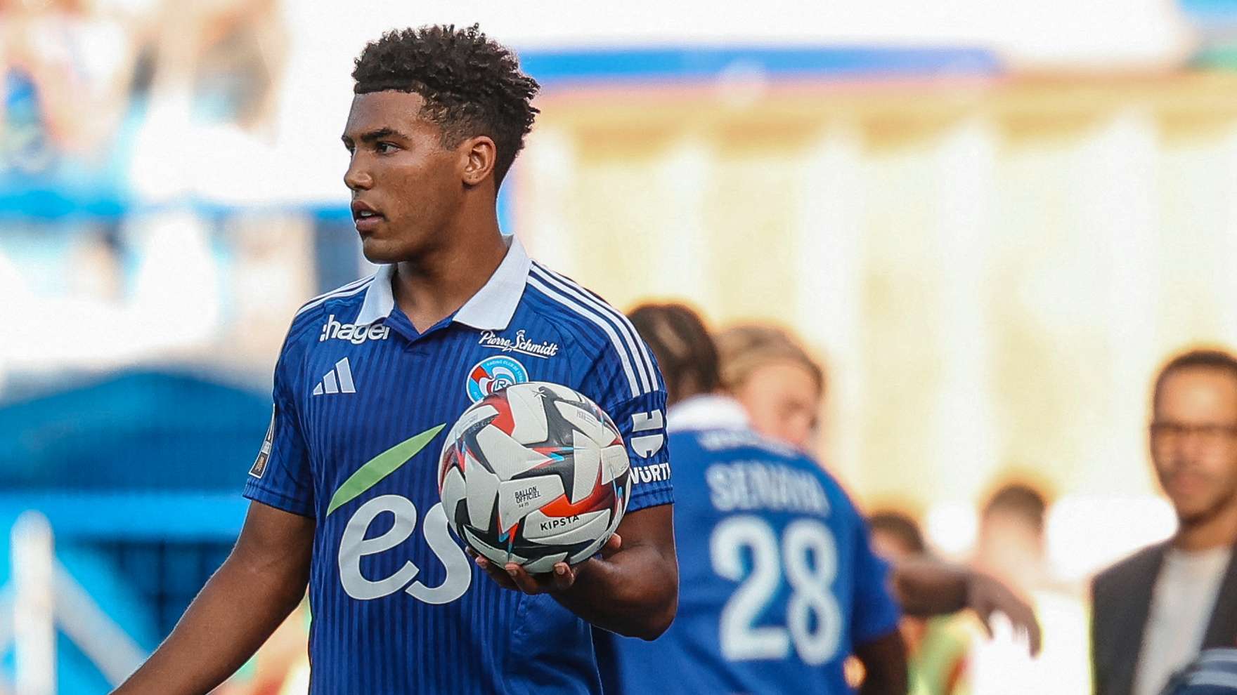 USMNT's Wiley dislocates shoulder in Strasbourg defeat  