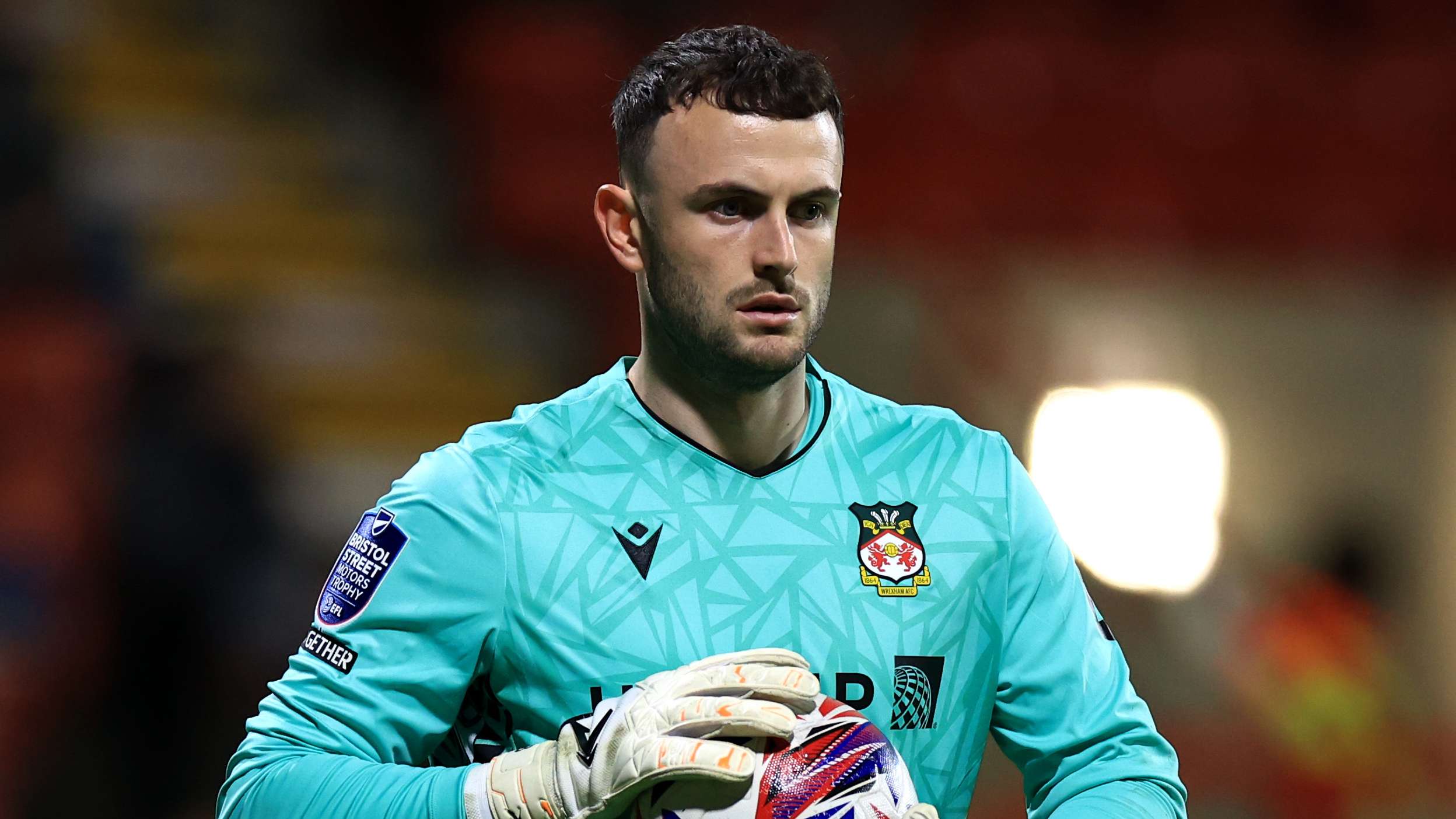 Watch out, Okonkwo! Parkinson praises Wrexham backup Burton  