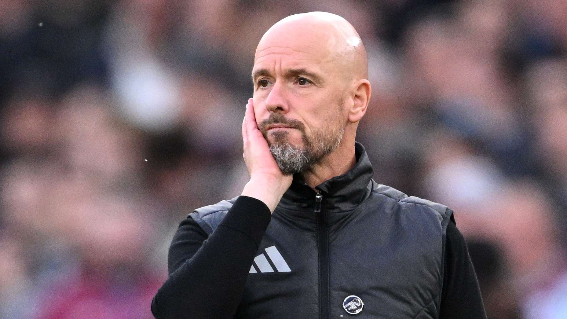 Ten Hag heads to boyhood club Twente for clash with Ajax  