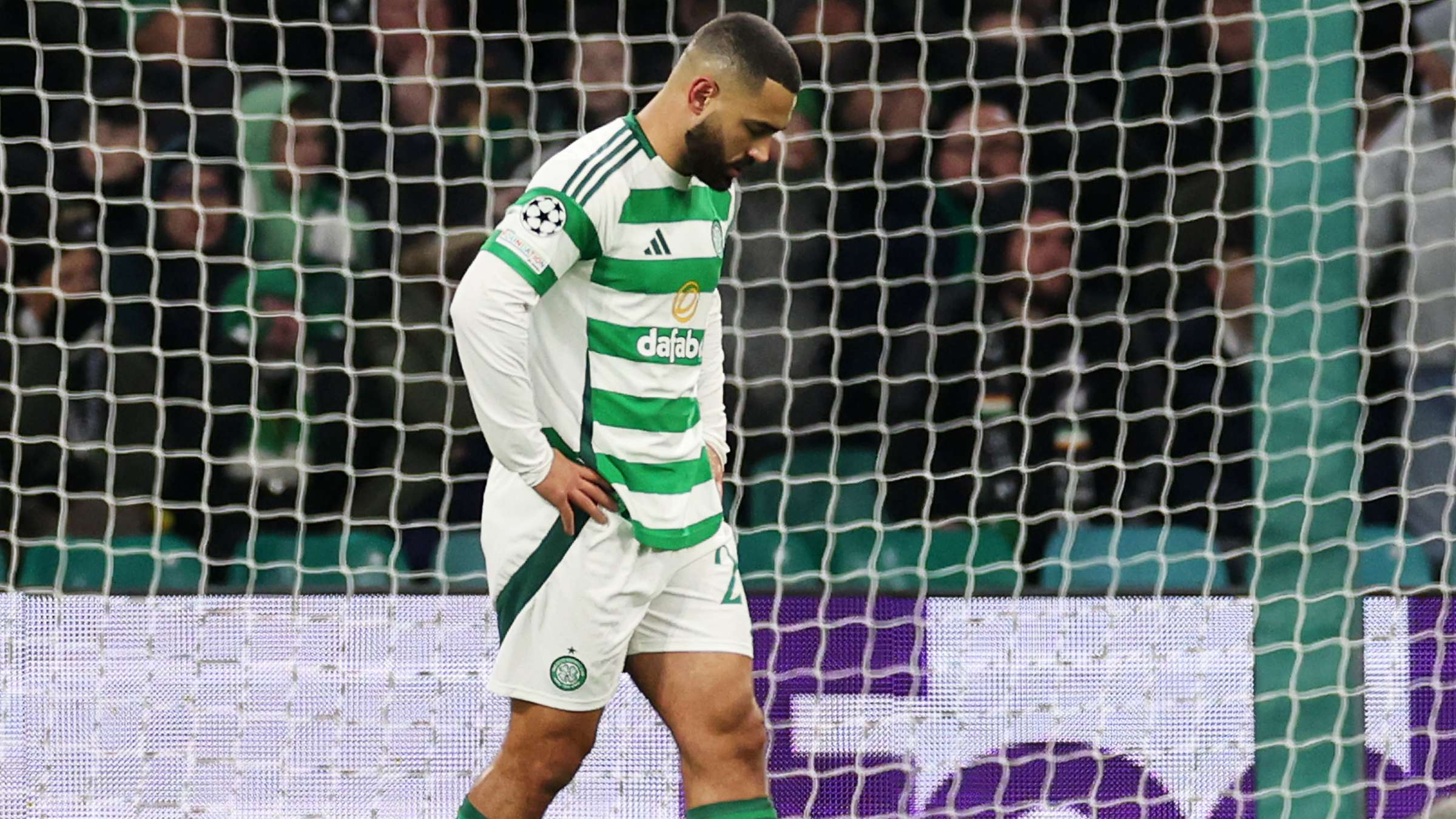 VIDEO: USMNT's Carter-Vickers scores dreadful own-goal in UCL  