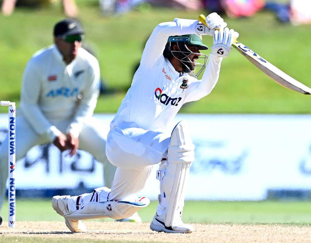 Jaker, Mominul save Bangladesh embarrassment of following-on  