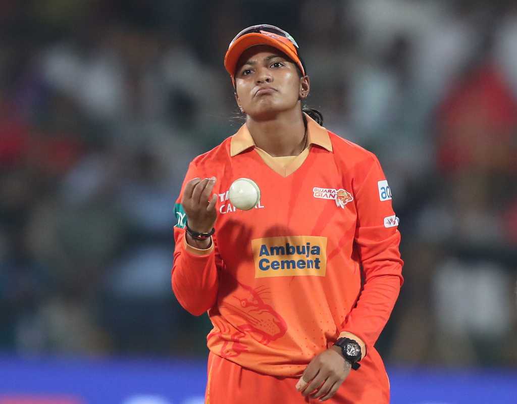 Mumbai Indians release Issy Wong; Gujarat Giants let go of Sneh Rana  