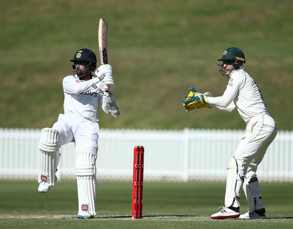 Ganguly and my wife pushed me to play on for another season: Saha  