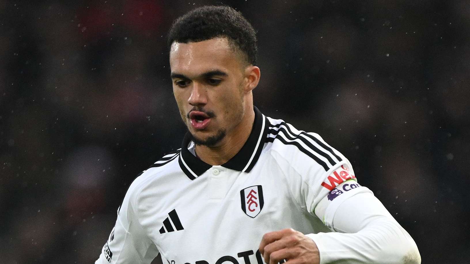Robinson admits transfer interest from Liverpool, Man City & Man Utd  