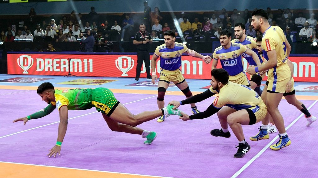 Devank, Ayan star again as Patna Pirates move to second on points table after win against Tamil Thalaivas  