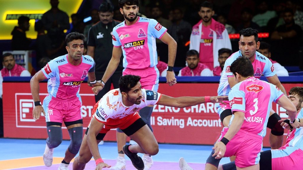 PKL Season 11: Gujarat Giants vs Jaipur Pink Panthers - Who will come out on top?  