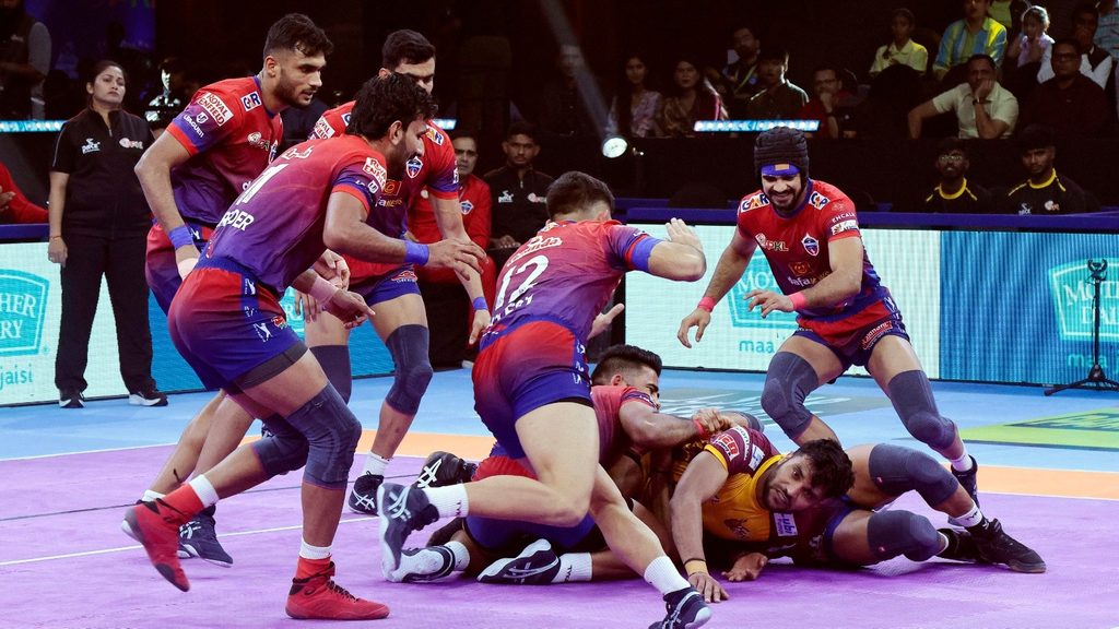 Gagan Gowda stands tall as UP Yoddhas come from behind to defeat Telugu Titans in close contest  