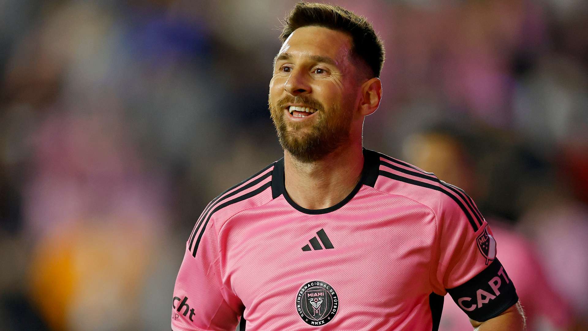 Messi did 'naked pull-ups' in front of Inter Miami squad  